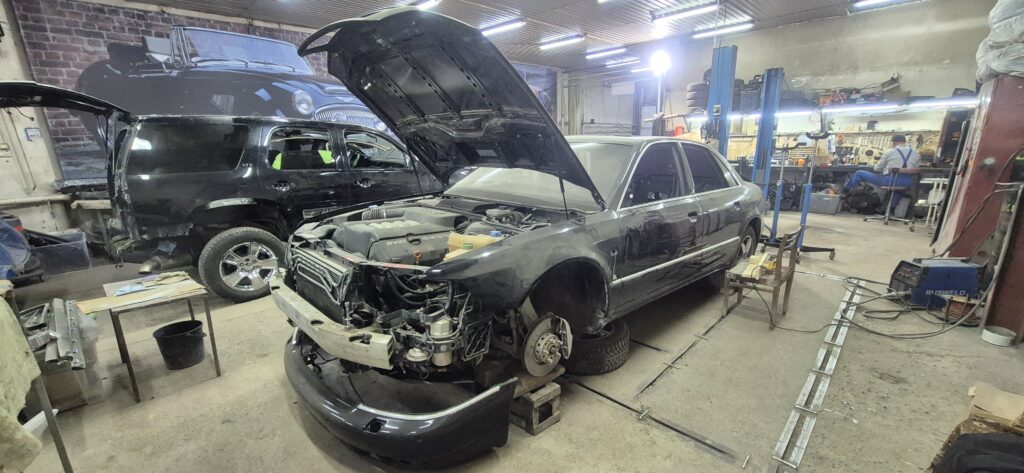 Audi A8-1999 года
