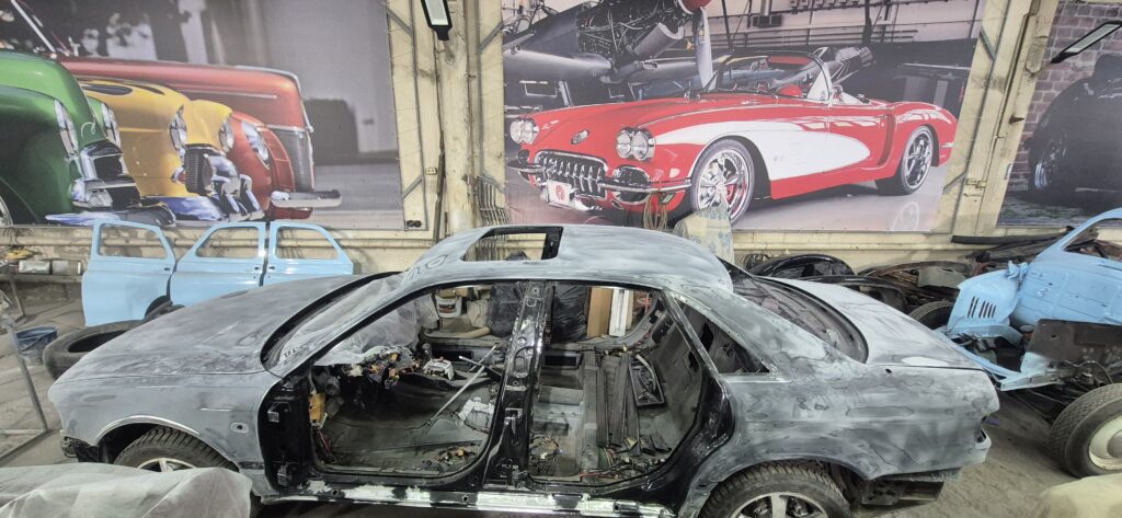 Audi A8-1999 года
