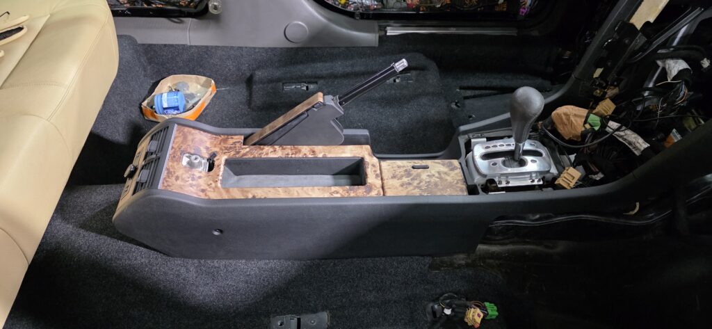Audi A8-1999 года