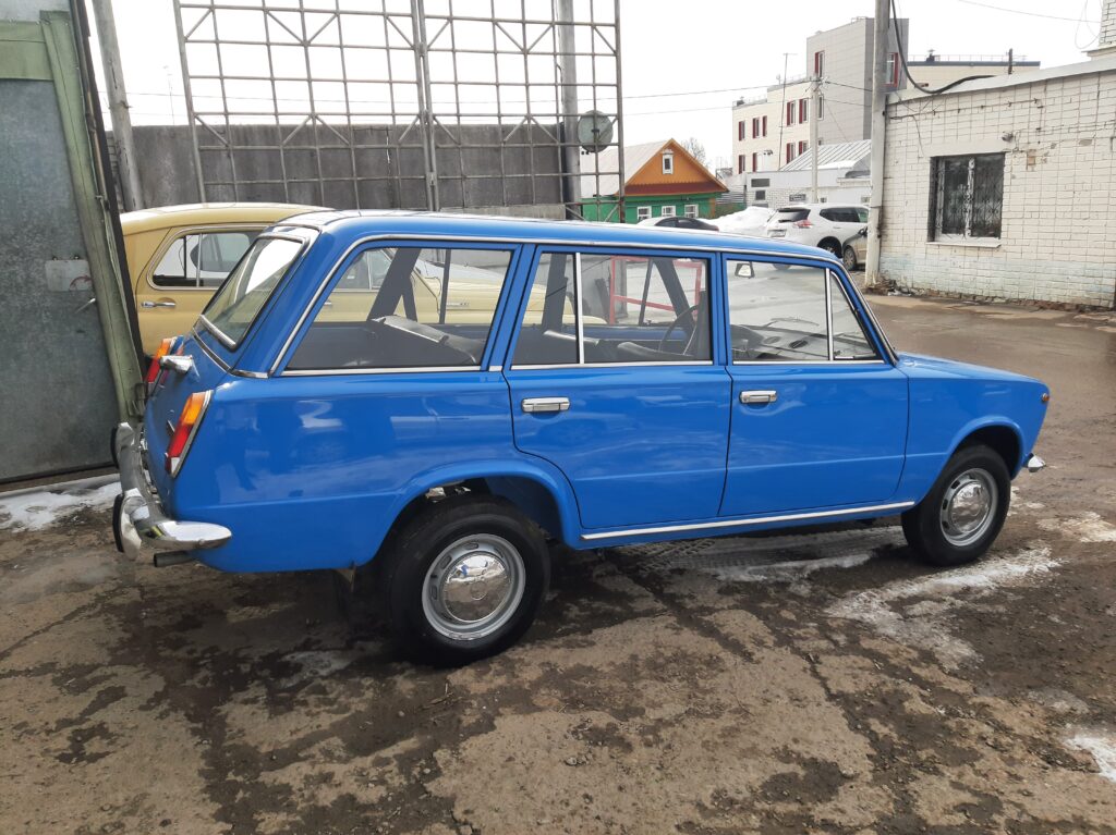 ВАЗ 2102