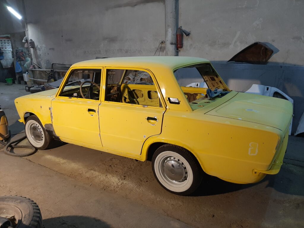 ВАЗ 2103