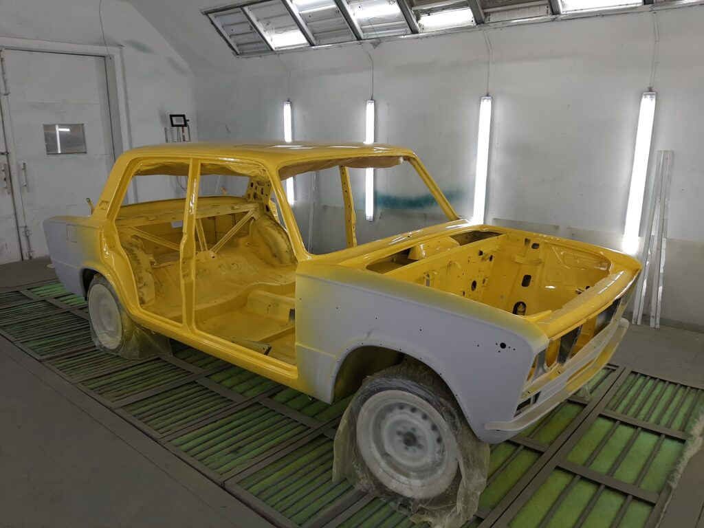 ВАЗ 2103